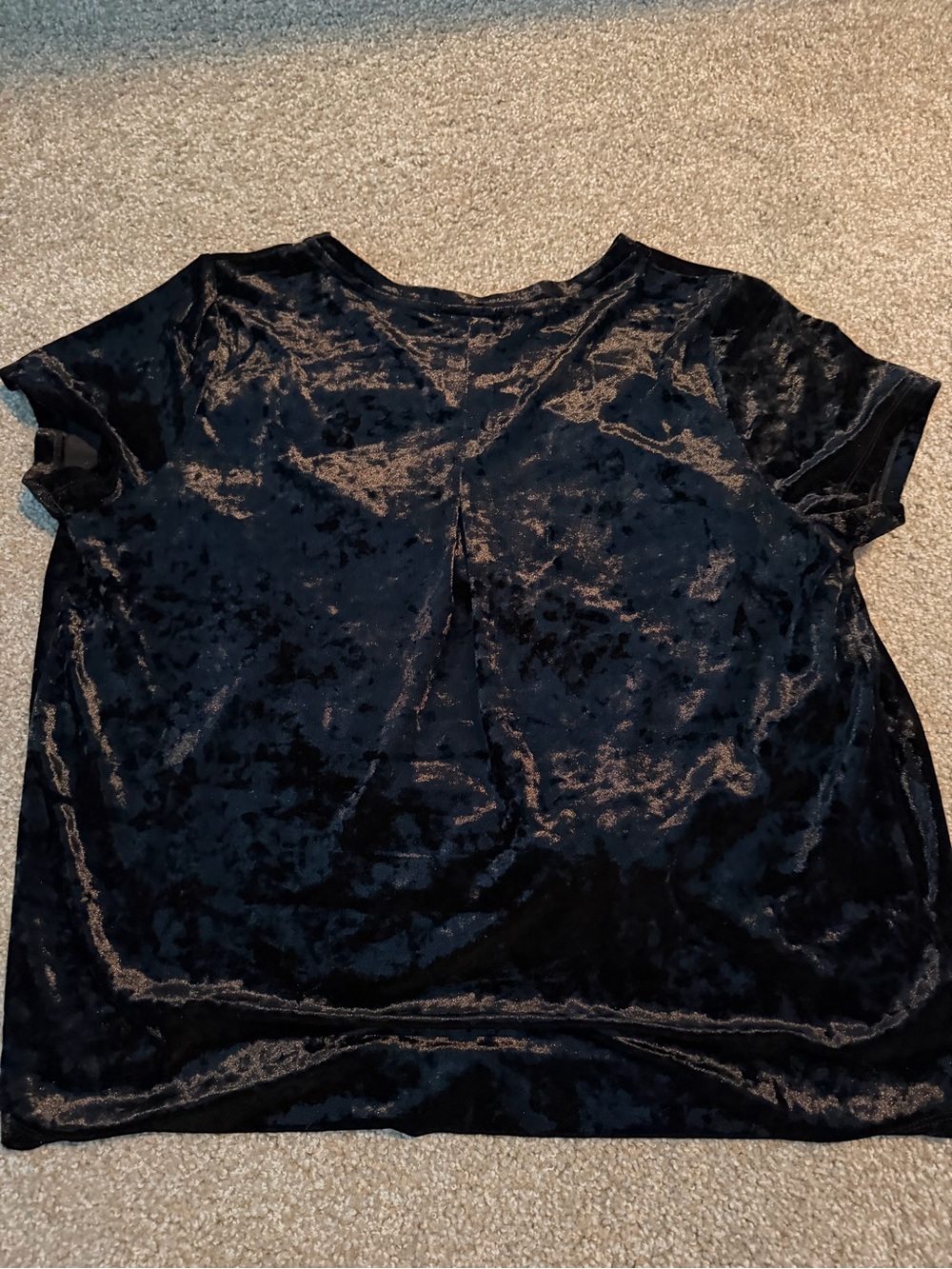 fab'rik Black Short Sleeve Velvet Tee - Picture 3 of 6